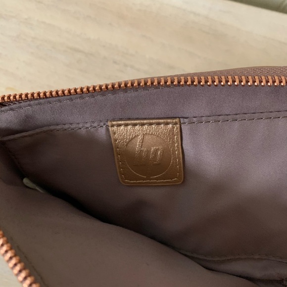 Gold HP Sprocket Holder - Picture 4 of 4